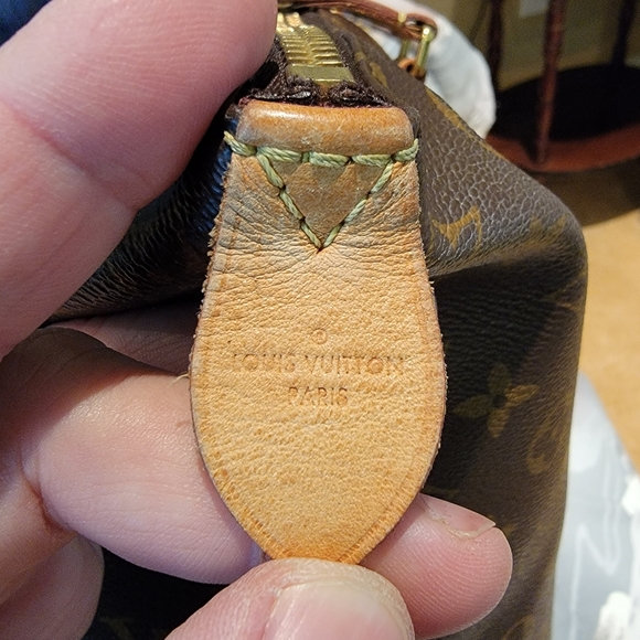 Louis Vuitton Monogram Lena Shoulder Handbag MM - Picture 7 of 9